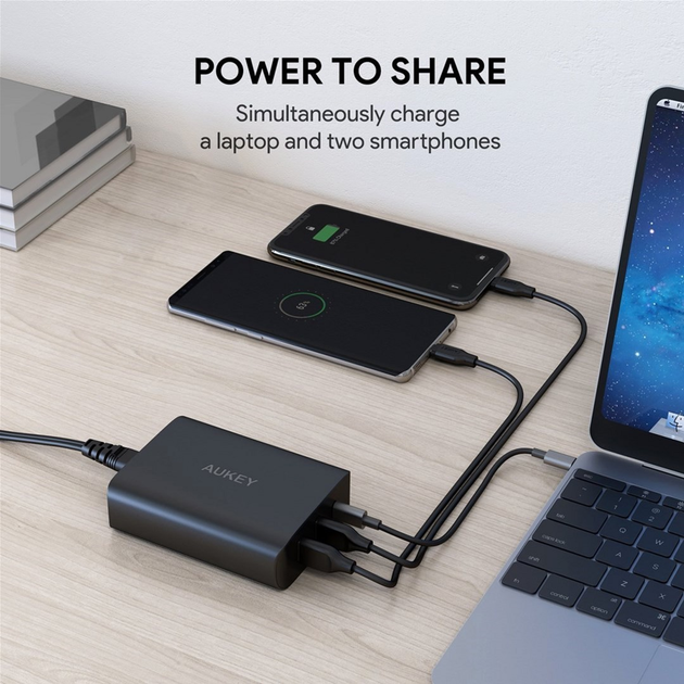 Зарядний пристрій Aukey PA-Y12 2x USB-A 1x USB-C 7.8 A (0608119190461) - зображення 4