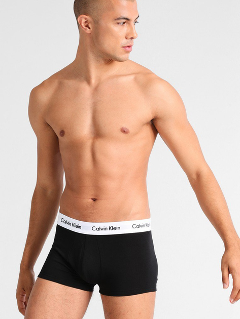 Набір трусів-боксерів чоловічих Calvin Klein Underwear Trunk 3Pk 000NB1893A-001 S 3 шт Чорний (8719115125028) - зображення 3