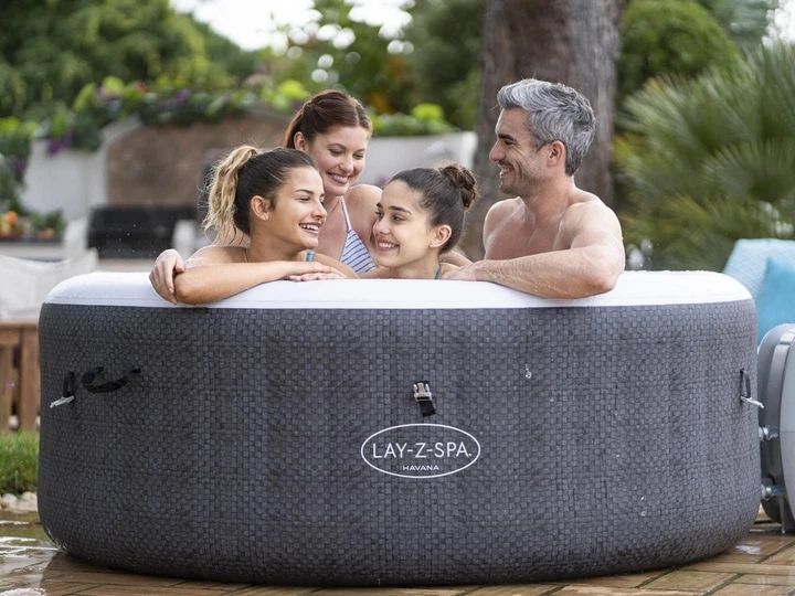 Надувное джакузи Bestway Lay-Z-Spa Havana 180x66 см 669 л, 60035 - Фото 12 Надувное джакузи Bestway Lay-Z-Spa Havana 180x66 см 669 л, 60035 - изображение 12