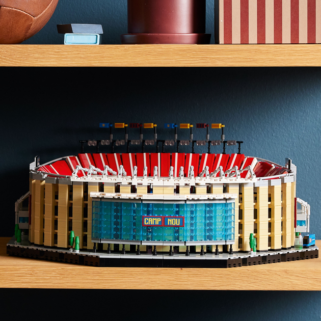 Zestaw klocków LEGO Creator Expert Stadion Camp Nou - FC Barcelona 5509 elementów (10284) - obraz 10