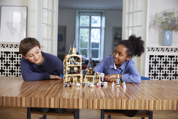 Zestaw klocków LEGO Harry Potter Wieża zegarowa na Hogwarcie 922 elementy (75948) - obraz 4