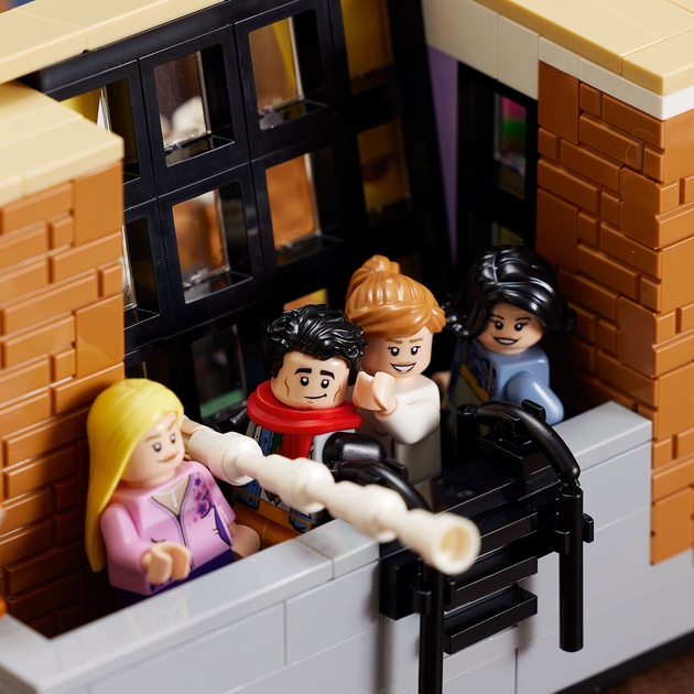Конструктор LEGO Квартира героїв серіалу Друзі 2048 деталей (10292) - зображення 6