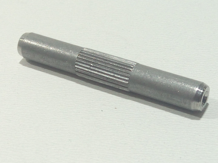Втулка масляного каналу ГБЦ Lanos 1.5 "GM" (94580537) - зображення 1