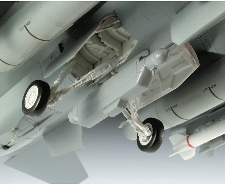 Zmontowana replika modelu Revell US Air Force 75th Anniversary Gift Set 250 szt (4009803056708) - obraz 13