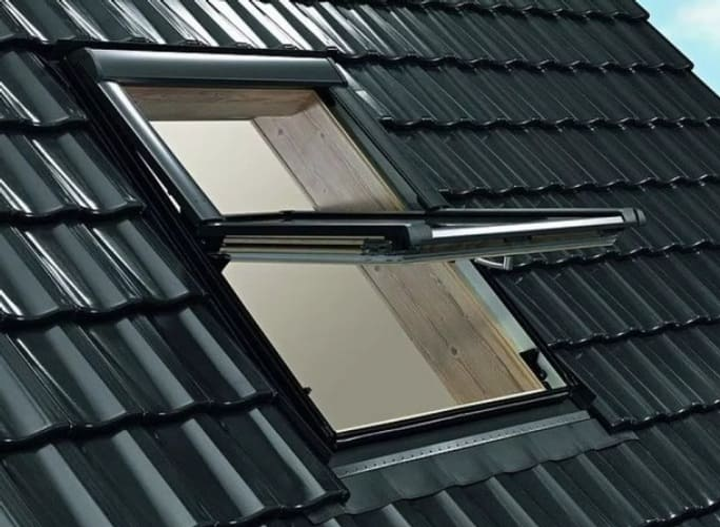 Вікно мансардне Roto Designo WDF R69P HN WD AL 06/09 - зображення 1