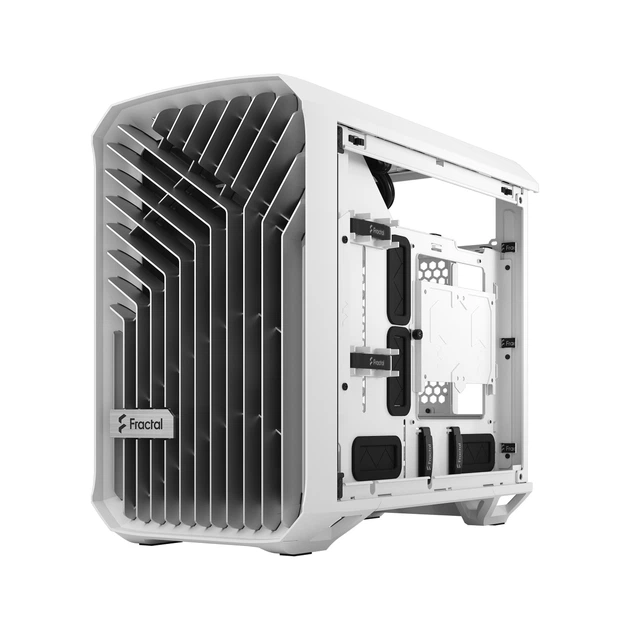 フラクタルデザイン　トレントナノ Torrent Nano — Fractal Design