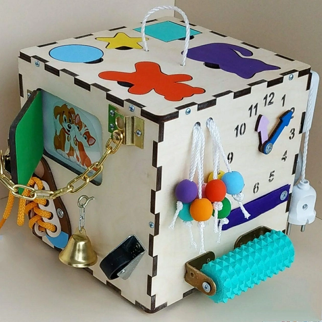 Волшебные коробочки – самодельные игрушки для ребенка 1 года.