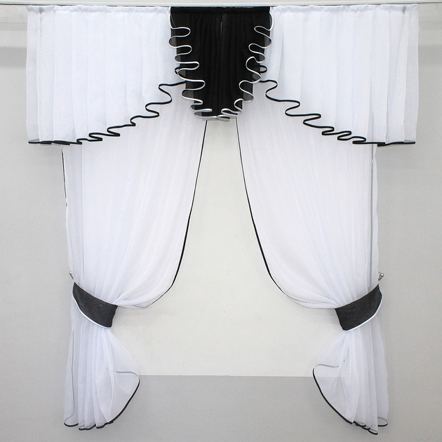 Акція на Кухонний комплект VR-Textil № 103к Шторки з ламбрекеном та підхватами Білий з чорним 150х170 см (52-0038) від Rozetka