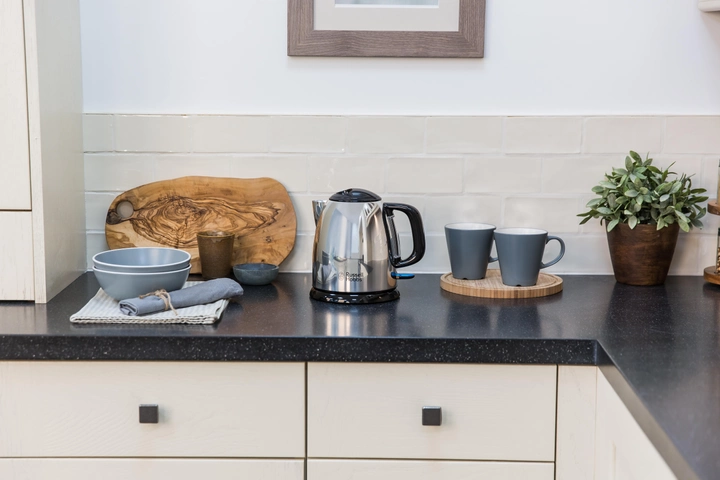 Электрочайник RUSSELL HOBBS Victory 24990-70 - изображение 3