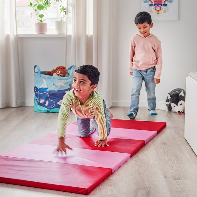 Складний гімнастичний килим PLUFSIG IKEA 505.522.73 рожевий - изображение 3