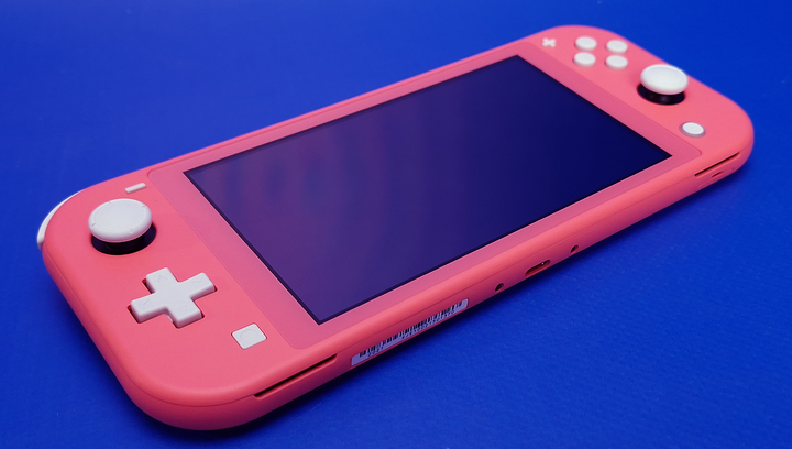 Консоль Nintendo Switch Lite 32GB (045496453176) Coral - Фото 3 Консоль Nintendo Switch Lite 32GB (045496453176) Coral - зображення 3