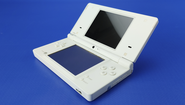 Консоль Nintendo DS i Модифицированная 1GB White + 10 Встроенных Игр Б/У - изображение 4