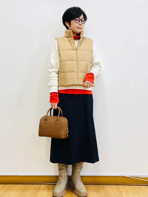 Теплый жилет короткий женский Uniqlo 383486938 XL Бежевый (1159784455) - изображение 9