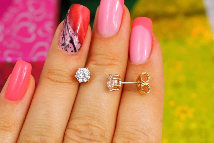 Серьги гвоздики Xuping Jewelry с камнем на шесть креплений 5 мм золотистые - Фото 2 Серьги гвоздики Xuping Jewelry с камнем на шесть креплений 5 мм золотистые - изображение 2