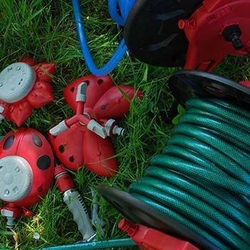 Котушка для шланга Intertool до 45 м шланга 1/2" без коліс сталь + ABS пластик вага 1.64 кг чорна з червоним (000043014) - зображення 4