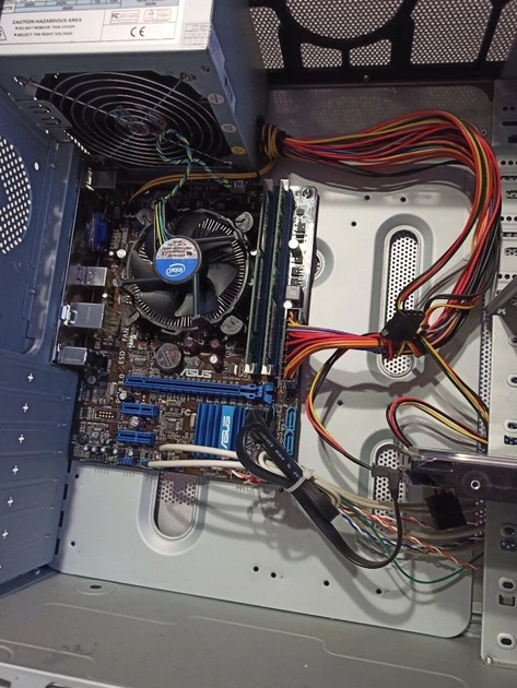 ПК Patriot Tower / Intel Core i5-2500 (4 ядра по 3.3-3.7 GHz) / 8GB DDR3 / 500GB HDD / HD Graphics 2000 / 450W б/у - изображение 5