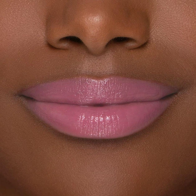 Зволожувальна помада з глянсовим фінішем Too Faced Heart Core Lipstick Too Femme 2.8 г - зображення 4