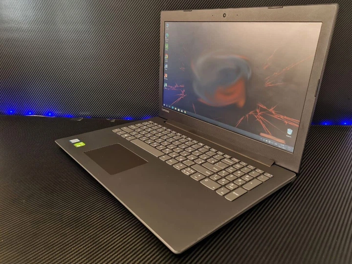 Ноутбук Lenovo IdeaPad 320-15ISK / 15.6 TN / Intel Core i3-6006U
