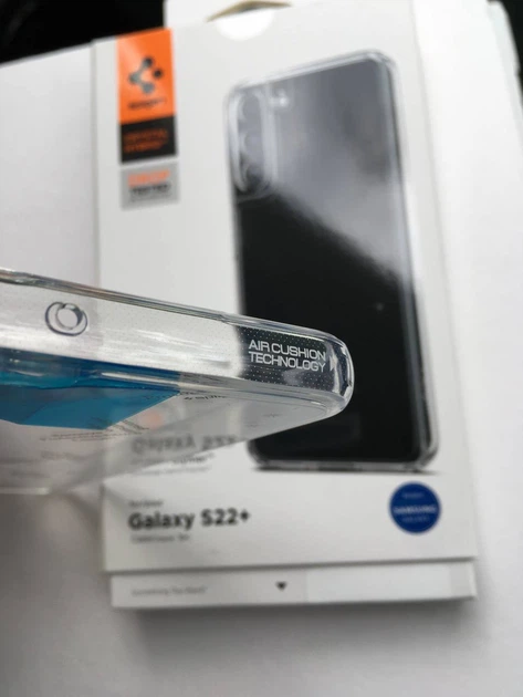Чехол противоударный Spigen Ultra Hybrid для Samsung Galaxy S22 Plus (S906) Clear Прозрачный ACS03954 - Фото 4 Чехол противоударный Spigen Ultra Hybrid для Samsung Galaxy S22 Plus (S906) Clear Прозрачный ACS03954 - изображение 4