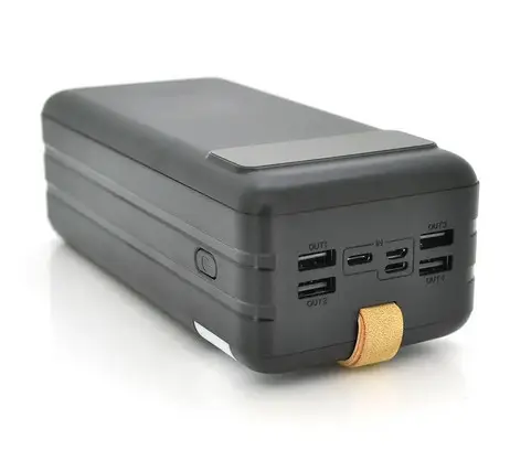 Потужний PowerBank Sprange SR-P8 60000 mAh із вбудованим ліхтариком / Зовнішній акумулятор чорний - Фото 4 Потужний PowerBank Sprange SR-P8 60000 mAh із вбудованим ліхтариком / Зовнішній акумулятор чорний - зображення 4