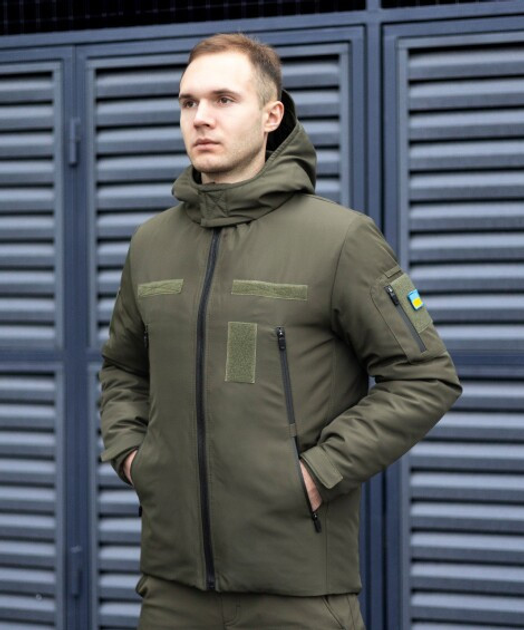 Зимова чоловіча Куртка Pobedov “Motive” до -20°C з шевроном Прапор України хакі розмір M - зображення 2