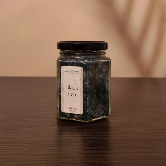 Серая свеча Black Sea из пальмового воска Liliya Flowers(0262) - изображение 3