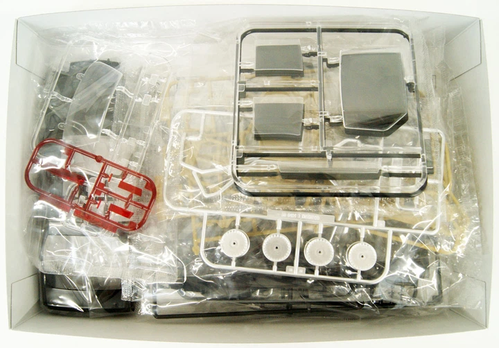 Сборная модель 1/24 автомобиль Knight Rider K.I.T.T. Season Three Aoshima 06321 - изображение 3
