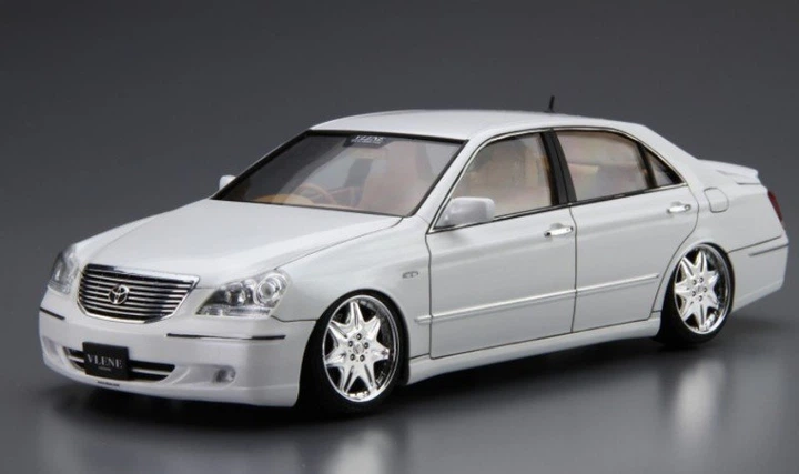 Сборная модель 1/24 автомобиля Toyota Crown Majesta Vlene '04 UZS186 Aoshima 05236 - изображение 3