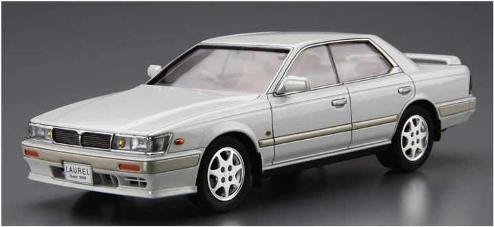 Сборная модель 1/24 автомобиль Nissan Laurel Medalist Club L 91