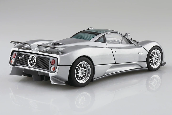 Сборная модель 1/24 автомобиль Pagani Zonda C12S '00 Aoshima 05602 - изображение 4