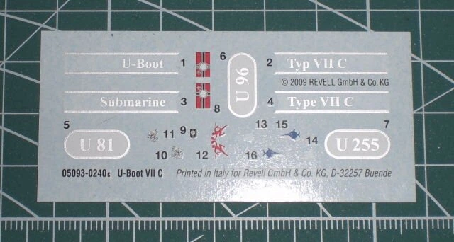 Сборная модель 1/350 подводная лодка U-Boot Typ VIIC Revell 05093 - изображение 5