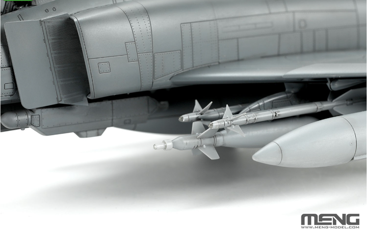 Збірна модель 1/48 військовий літак McDonnell Douglas F-4E Phantom II MENG S-017 - зображення 5