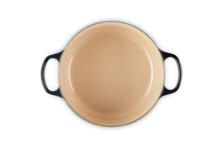 Кастрюля Le Creuset Signature 4,2 л с крышкой Black Onyx (21177241402430) - Фото 5 Кастрюля Le Creuset Signature 4,2 л с крышкой Black Onyx (21177241402430) - изображение 5