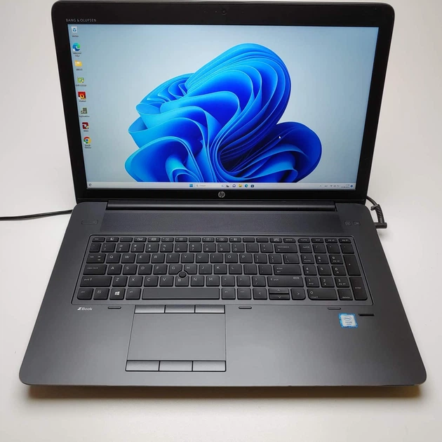 Ноутбук HP ZBook 17 G4 (Xeon E3-1535M v6/RAM 32GB DDR4/SSD 480GB