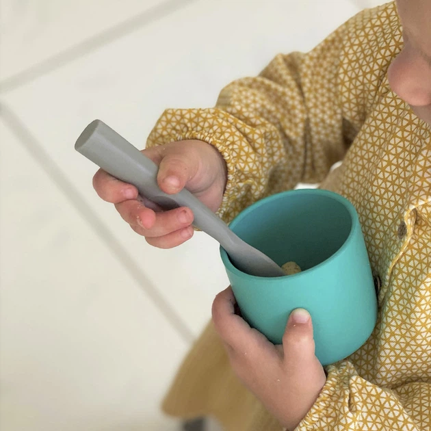 Ложка MinikOiOi Scooper Powder Grey (101140004) - Фото 4 Ложка MinikOiOi Scooper Powder Grey (101140004) - изображение 4