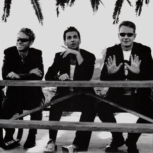 Виниловая пластинка Depeche Mode - Exciter (2LP) - Фото 6 Виниловая пластинка Depeche Mode - Exciter (2LP) - изображение 6