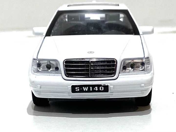 Машинка TK Union Group Mercedes-Benz W140 метал 1:32 світло/звук відчиняються двері/капіт/багажник Біла (LF-43189) - зображення 5