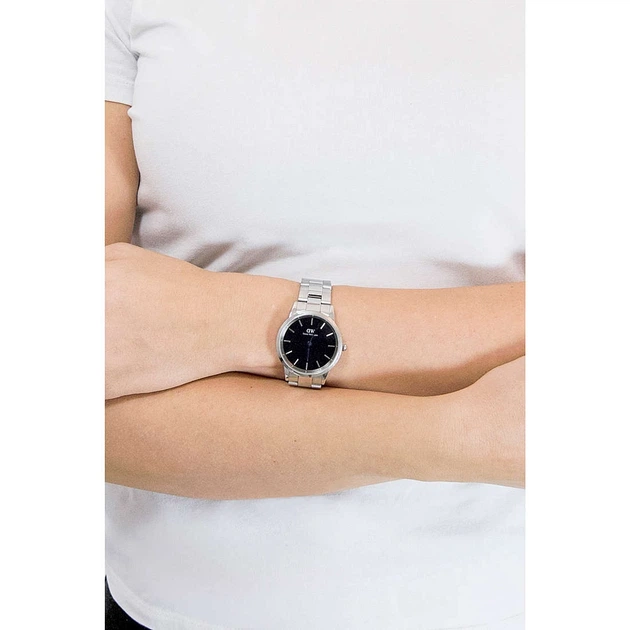 Наручний годинник Daniel Wellington DW00100204 Чорний/Сріблястий Кварцовий механізм - зображення 3