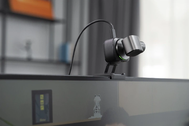 Веб-камера OBSBOT Tiny 2 AI-Powered PTZ 4K Black (OBSBOT-TINY2