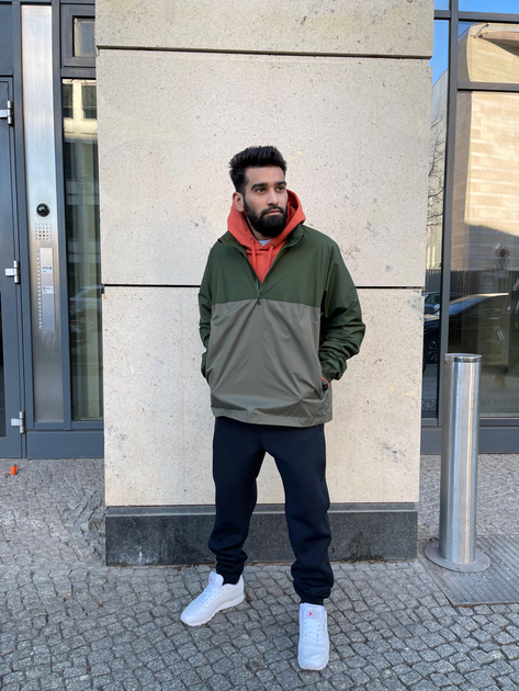 Анорак мужской Uniqlo 70686175 2XL Зеленый (1159789920) - изображение 13