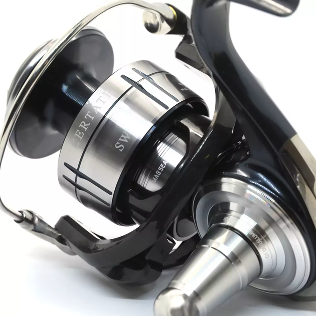 Котушка Daiwa 21 Certate SW (G) 18000-H (40050145) - Фото 3 Котушка Daiwa 21 Certate SW (G) 18000-H (40050145) - зображення 3