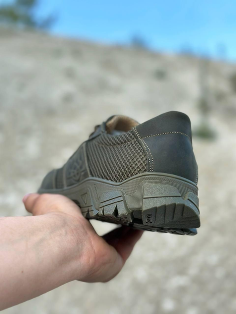 Літні шкіряні з сіткою тактичні кросівки Побратим -12 з Гербом, Олива, розмір 46 - зображення 2