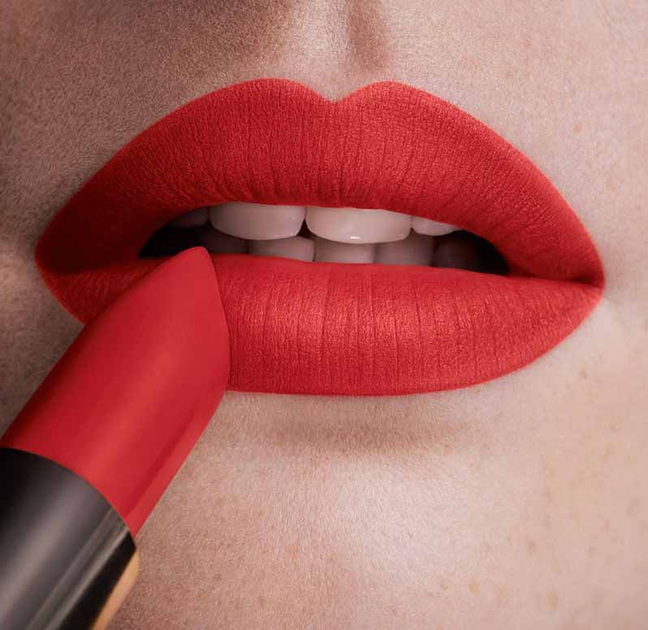 Szminka L´Oréal Paris Color Riche Matte Lipstick 344 Retro Red matowa 3.6 g (3600523399864) - obraz 2