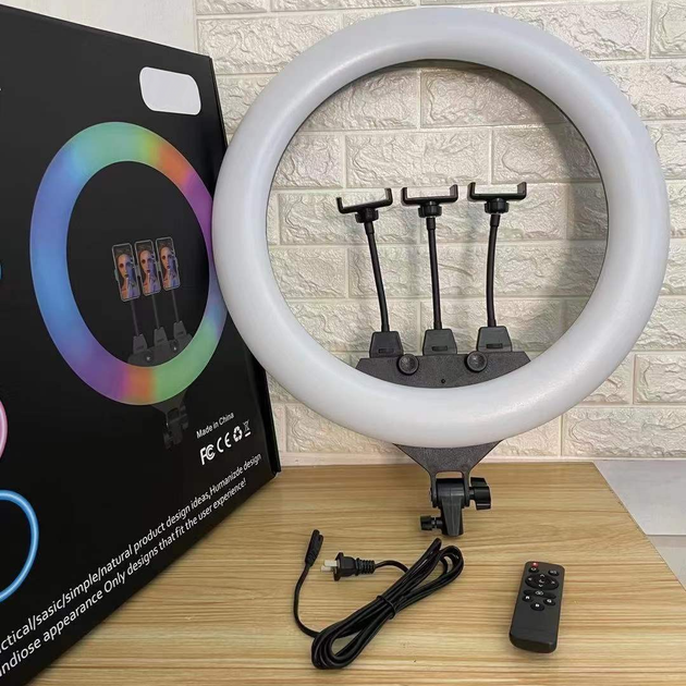 Большая кольцевая лампа светодиодная M-Light RGB Led 56см с тремя держателями телефона и пультом, разноцветная подсветка для селфи - изображение 5