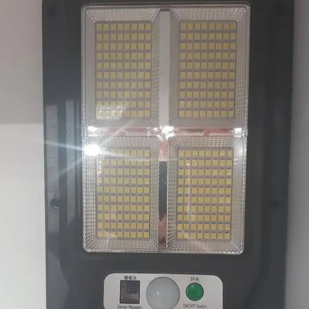 Вуличний настінний світильник Solar Light BK-4-320SMD з пультом дистанційного керування та сонячною батареєю LED ліхтар з датчиком руху - зображення 10