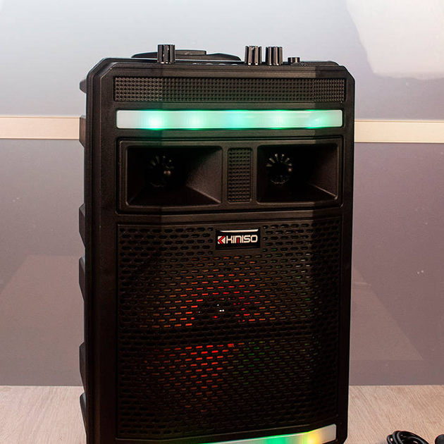 Портативна Bluetooth колонка KIMISO з мікрофоном 839QS 8" BASS бумбокс валіза з різнобарвним LED підсвічуванням + пульт - Фото 10 Портативна Bluetooth колонка KIMISO з мікрофоном 839QS 8" BASS бумбокс валіза з різнобарвним LED підсвічуванням + пульт - зображення 10