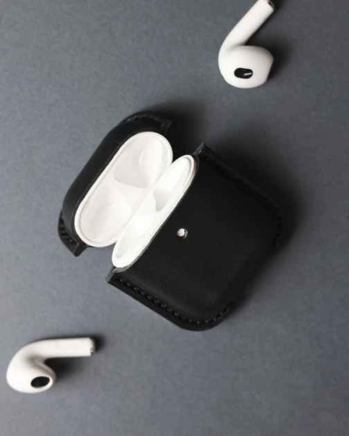 Шкіряний чохол MERE для Apple AirPods 1/2 Чорний - изображение 2