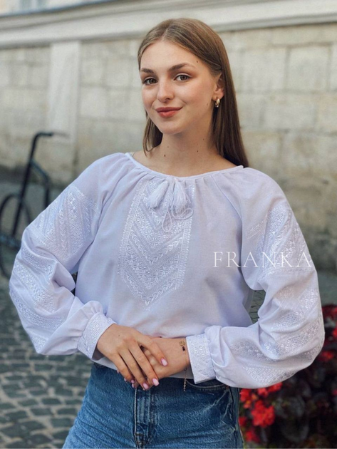 Традиційна вишиванка жіноча білим по білому "Біла гармонія" на ...