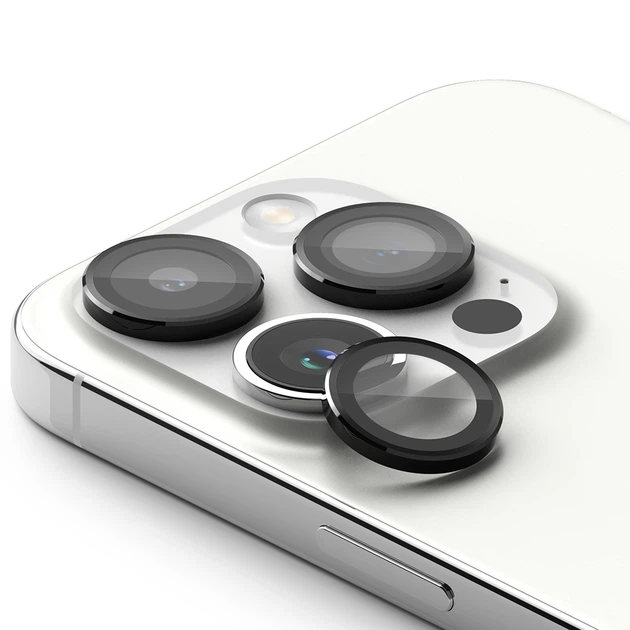 Защитное стекло на камеру Fusion Camera Lens Frame Glass для iPhone 15 Pro Max Black (CM09837RS) - Фото 1 Защитное стекло на камеру Fusion Camera Lens Frame Glass для iPhone 15 Pro Max Black (CM09837RS) - изображение 1