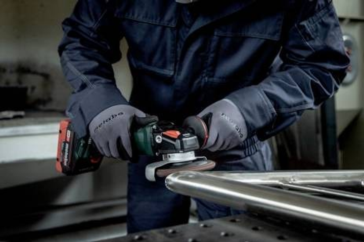 Аккумуляторная угловая шлифмашина Metabo WVB 18 LT BL 11-125 Quick Inox ...